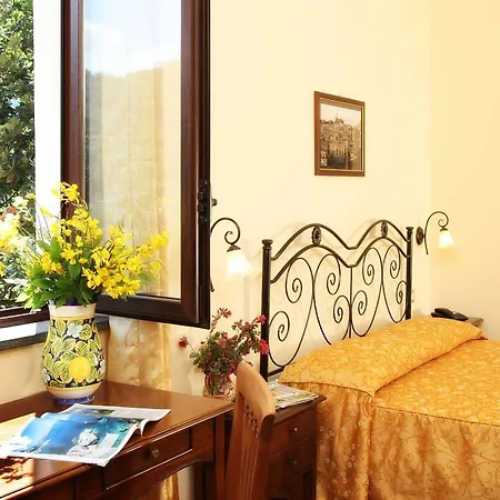 Alloggio per agriturismo Le Oreadi *
